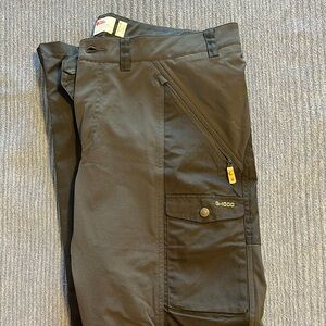 Women’s Fjallraven Nikka Trousers - Black